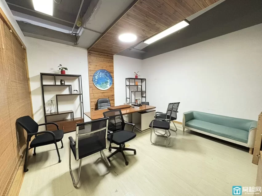 城南商务大厦 360平 精装修办公室出租14500元/月西北朝向