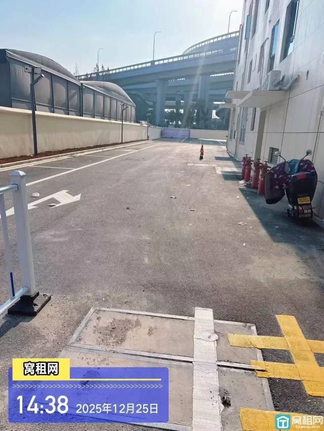 海曙区高校归谷停车收费多少？