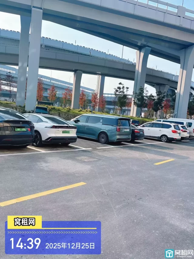 海曙区高校归谷停车收费多少？