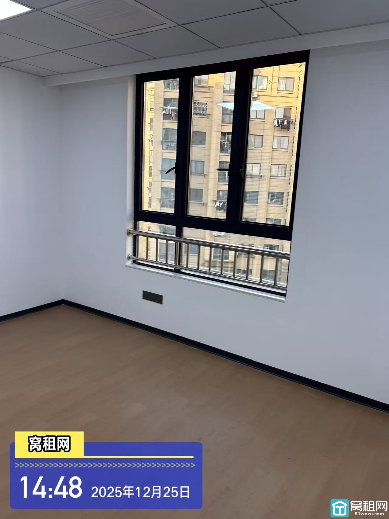 海曙区石碶写字楼高校归谷60.15平米出租29000元1年