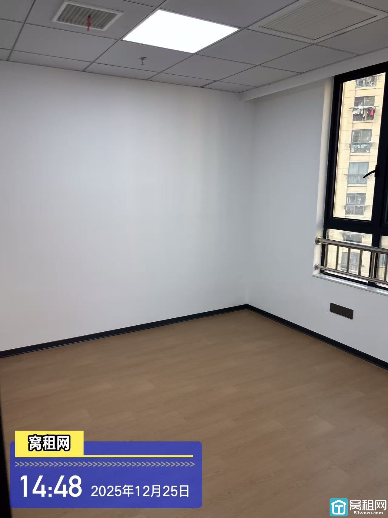 海曙区石碶写字楼高校归谷60.15平米出租29000元1年