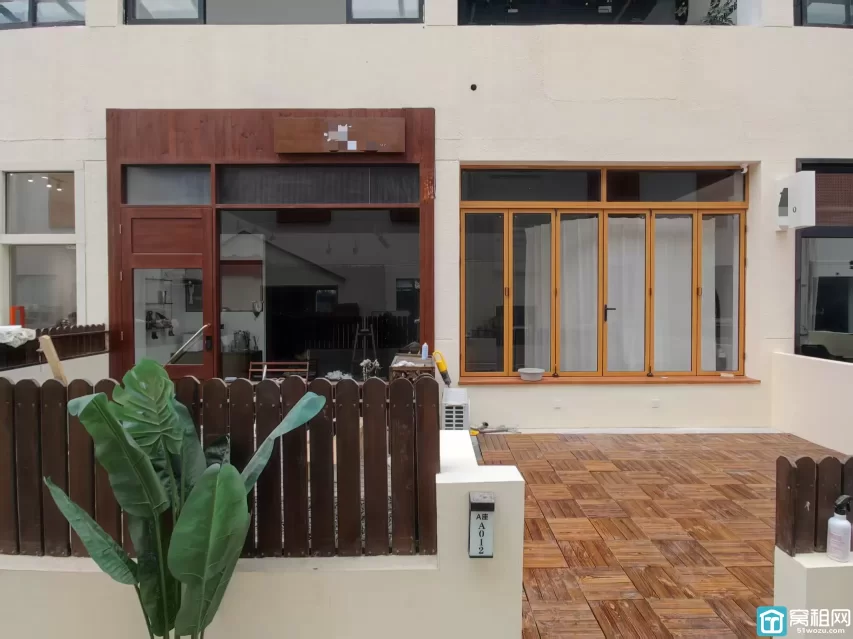 鄞州区印象城附近创咖园区70平米带露台的出现可以开店可以办公