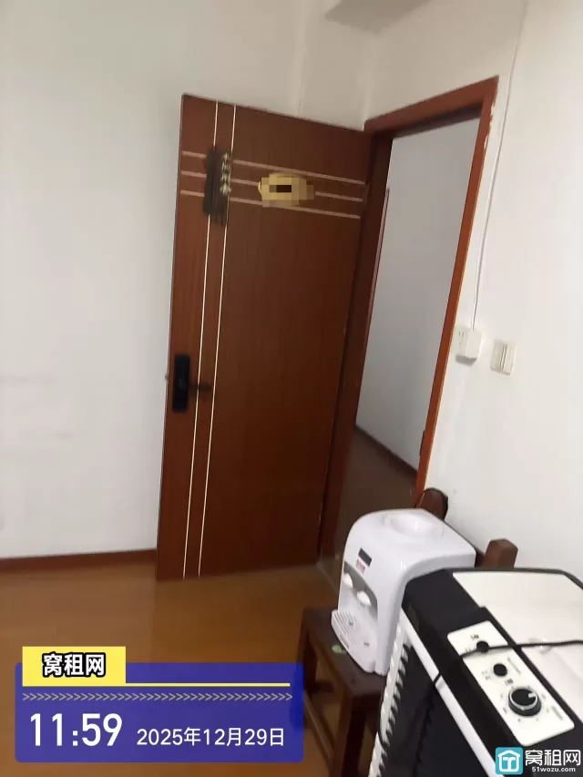 健宸大厦开发商直租办公室面积39平米租金1000元含物业费