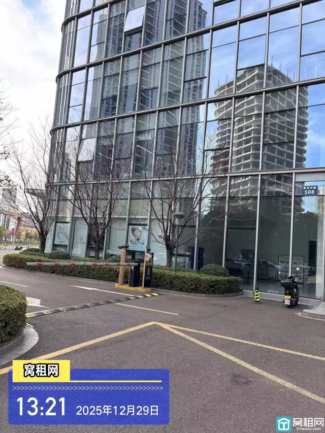 宁波创意大厦停车收费