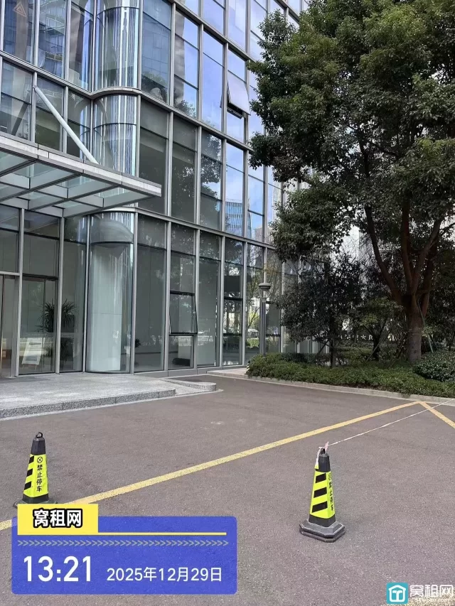 宁波创意大厦停车收费