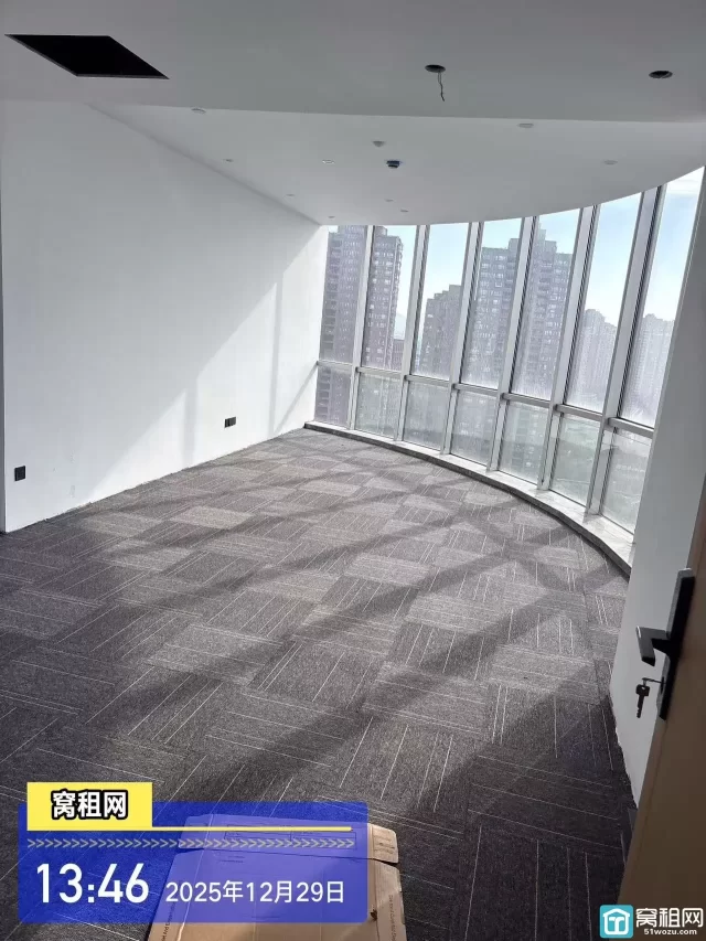 联安文体大厦出租50平米边套办公室出租