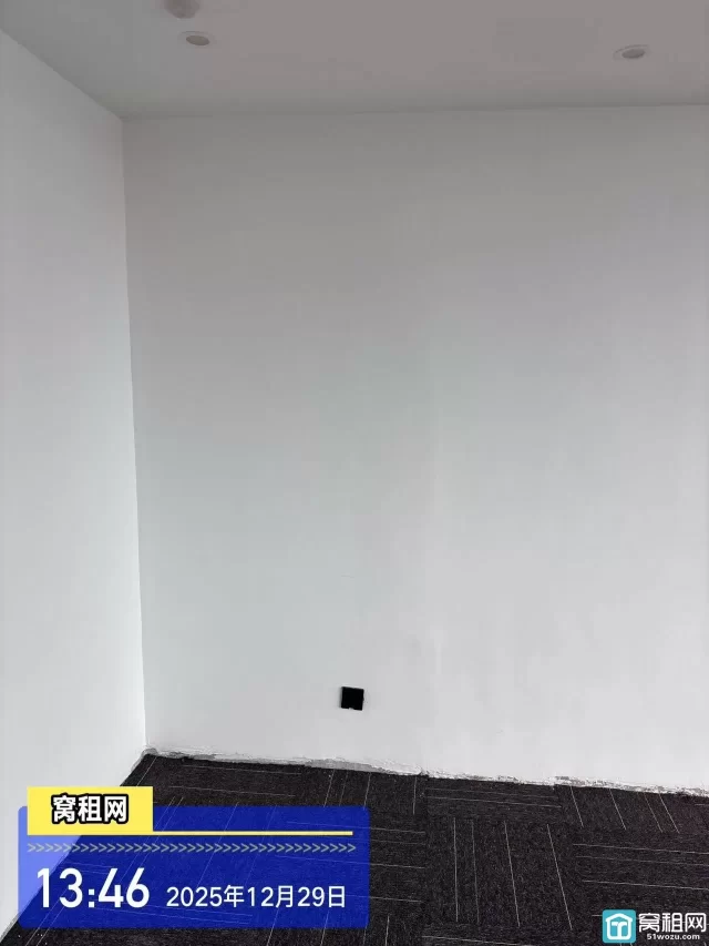 联安文体大厦出租50平米边套办公室出租