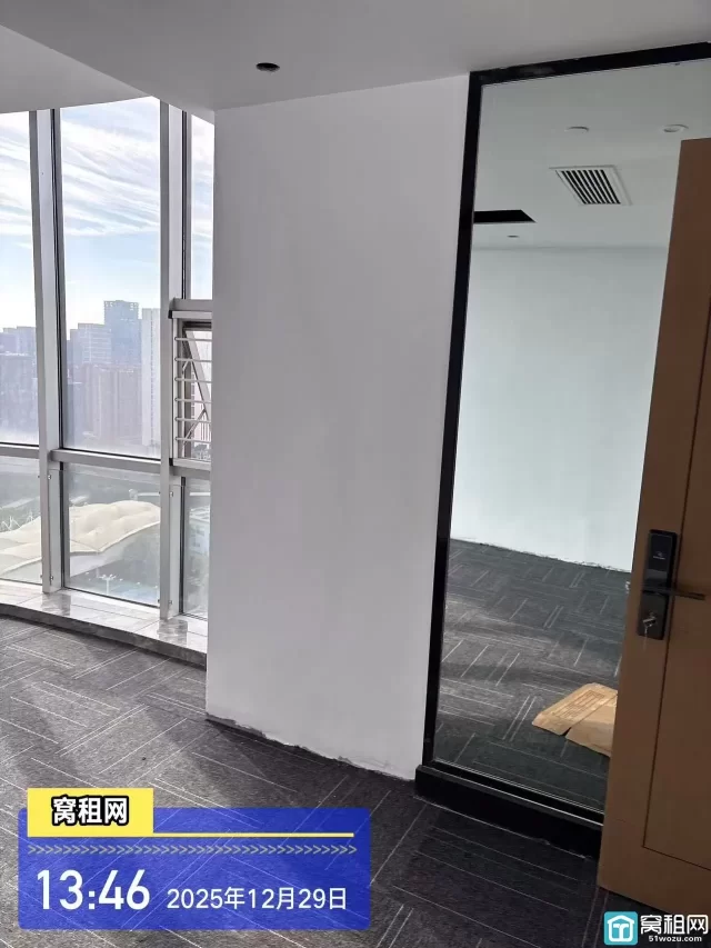 联安文体大厦出租50平米边套办公室出租