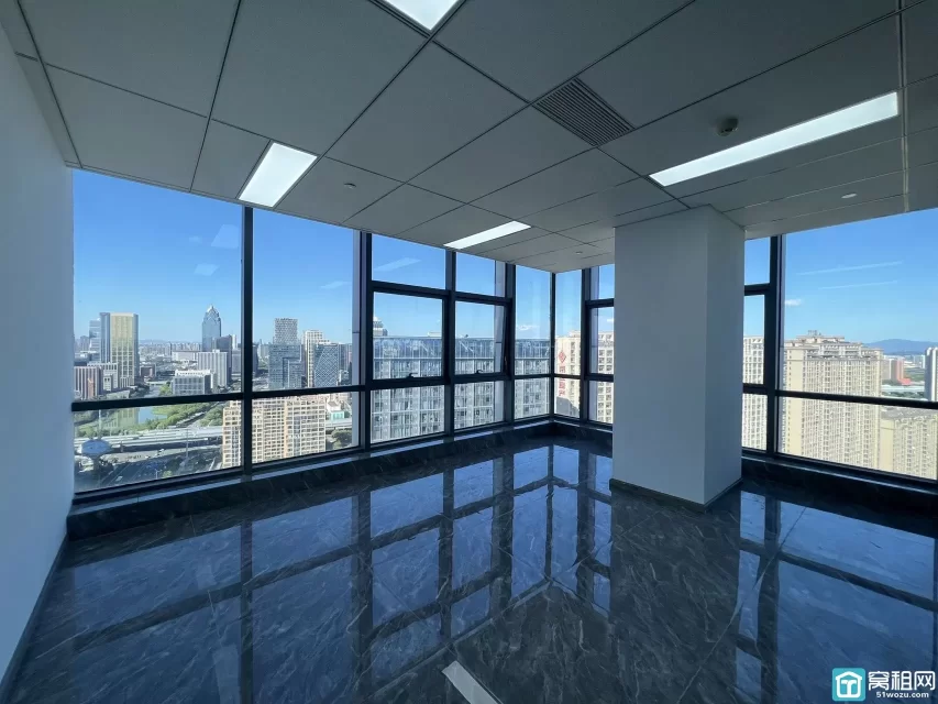 南部商务区旁罗蒙银泰城对面星空国际230.6平精装办公室出租