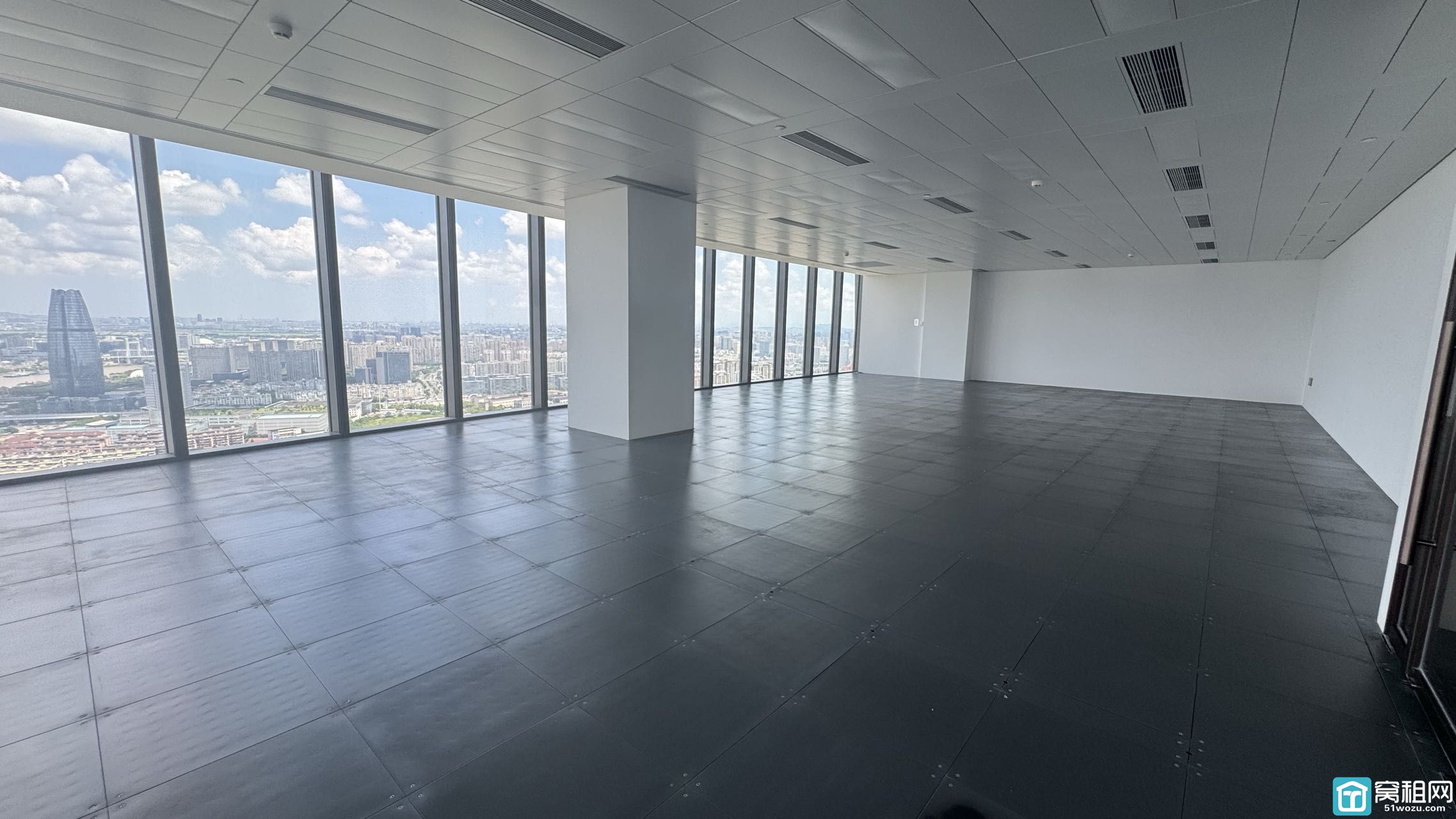 宁波塔户型面积631.64㎡，日单价3.7元/㎡办公室出租