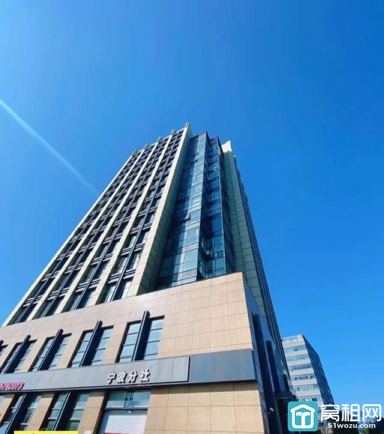 沧海大厦50平朝东，朝向好，装修干净，户型方正，年租金25550元