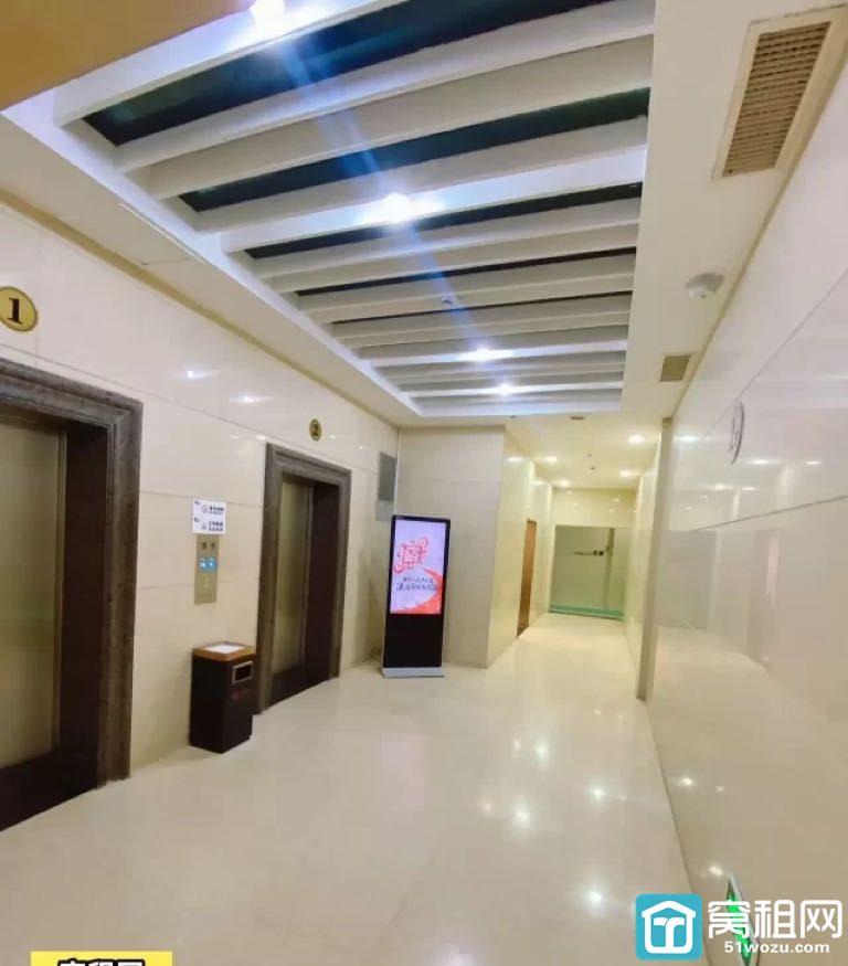 沧海大厦50平朝东，朝向好，装修干净，户型方正，年租金25550元