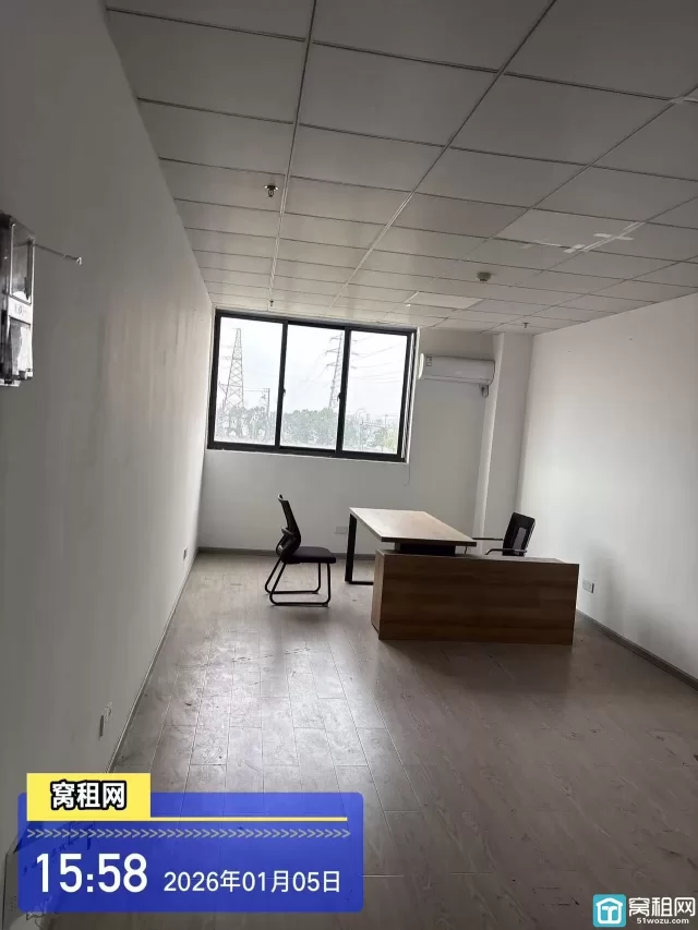 宁波姜山高塘桥地铁站附近魔方创意园60平写字楼出租2200一个月