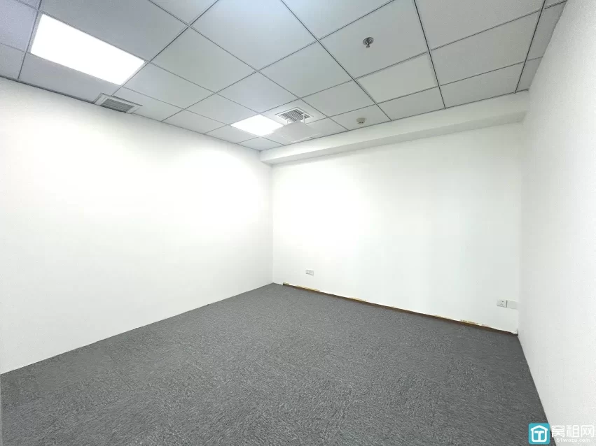 广博丽景出租192平方，西北朝向，户型反正得房率高，室内4个隔间有水吧，租金9600元一月