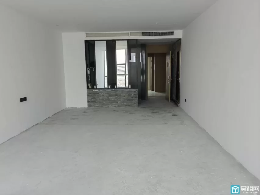 鄞州区高教园区文体大厦面积92.74平米租金3080一个月 含物业