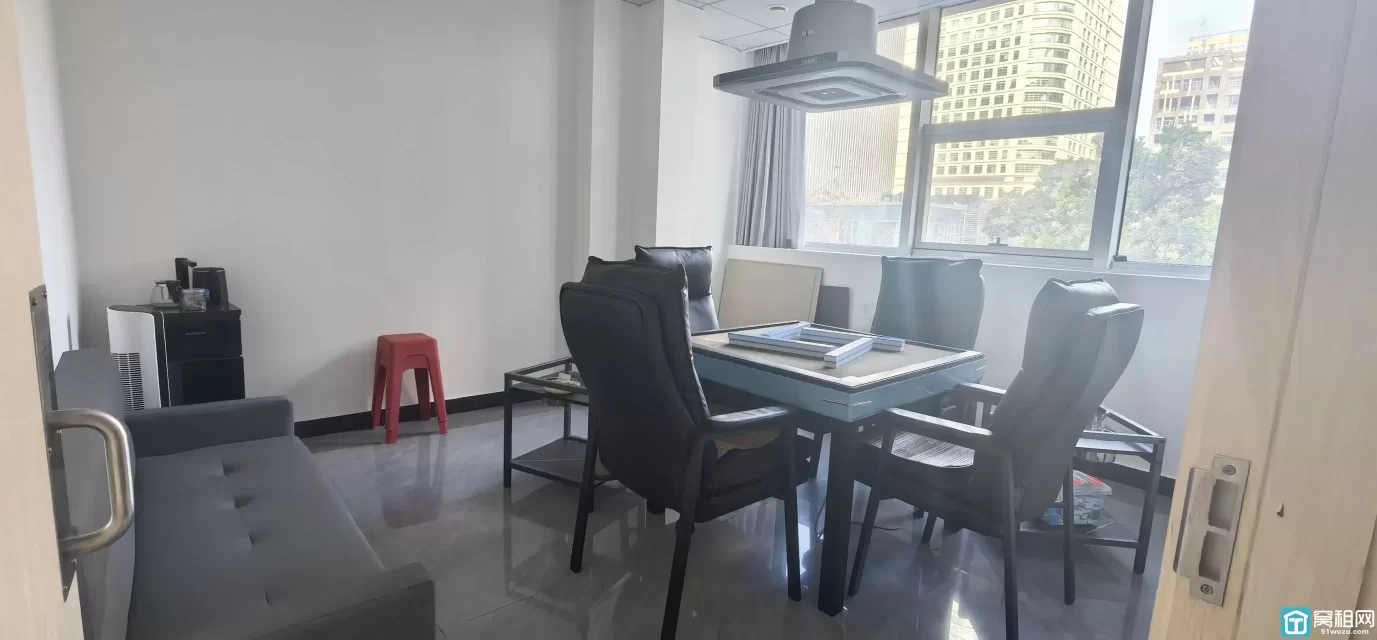 南商CBD好房！243㎡ 9+1精装棋牌空间直租