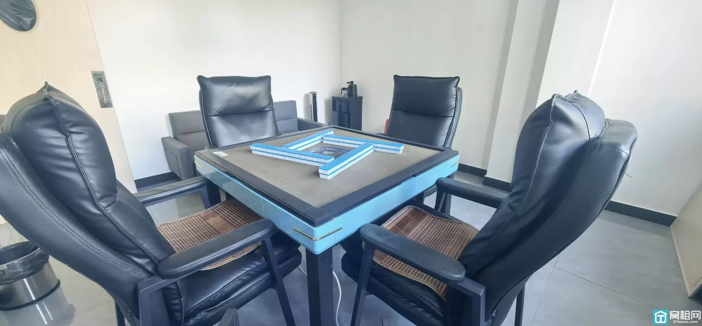 南商CBD好房！243㎡ 9+1精装棋牌空间直租