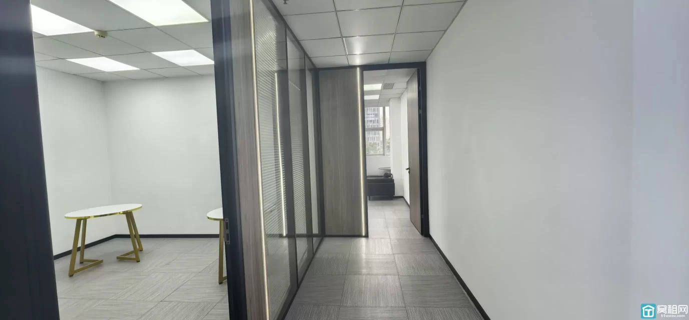 宁波鄞州区南部商务区豪如大厦138㎡精装写字楼出租