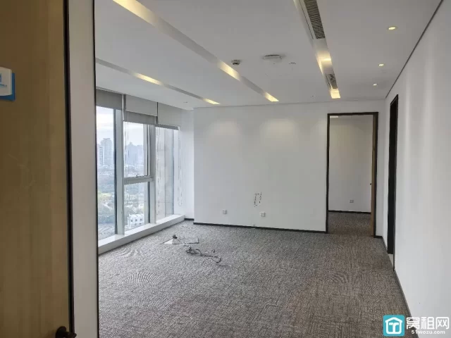 海曙火车站地铁口月湖金汇大厦整层出租1980平，开发商直租