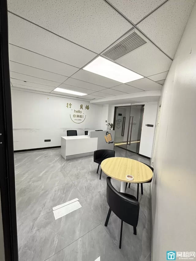 海曙地铁口汇金大厦110平米办公室出租单价1.7元/平米/天