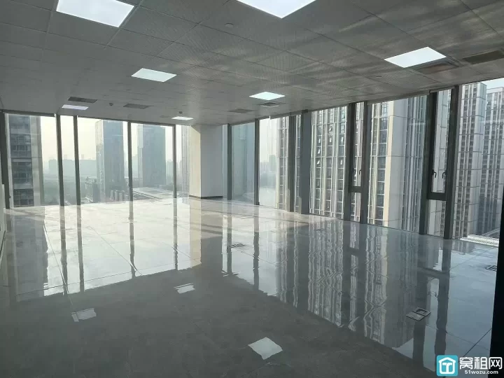 浙江商业银行大厦出租 318平 电梯口  超大背景墙+员工区+经理室