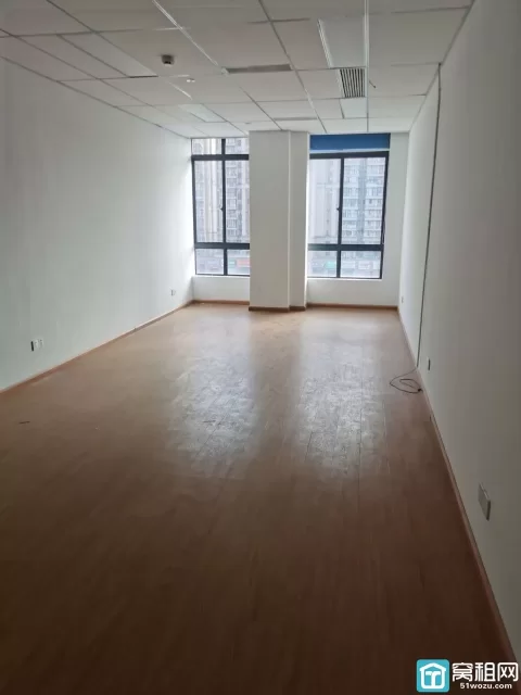 镇海天然园林56平方朝南，独立空调，大通间，单价1.1元