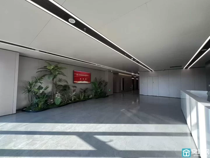 宁波甬江科创协同创新中心115 平，东南朝向，单价1.3元，含税