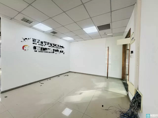 宁波美豪大厦335平，东南双面采光，4个隔间，价格来谈就租