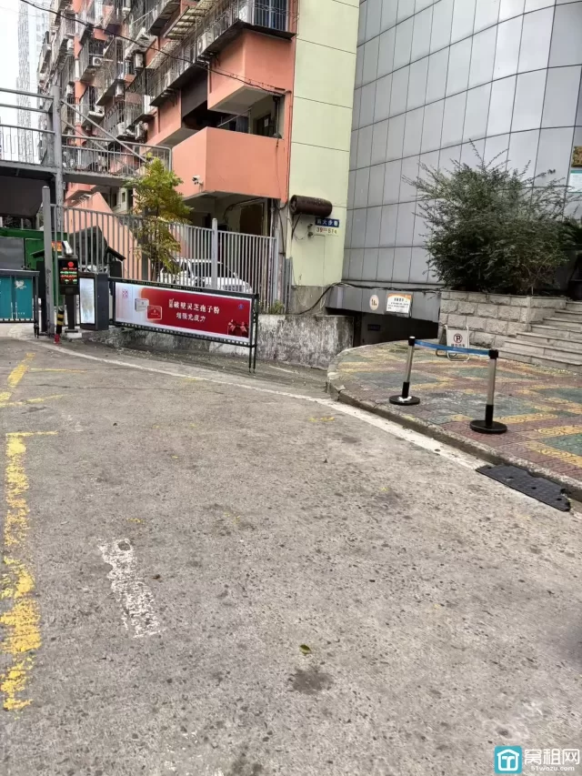 宁波世纪金贸大厦停车收费