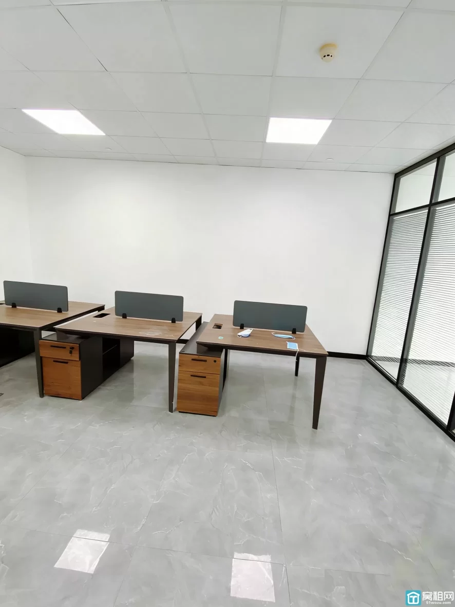 宁波三方大厦附近浙江银行总部大楼130平米办公室出租