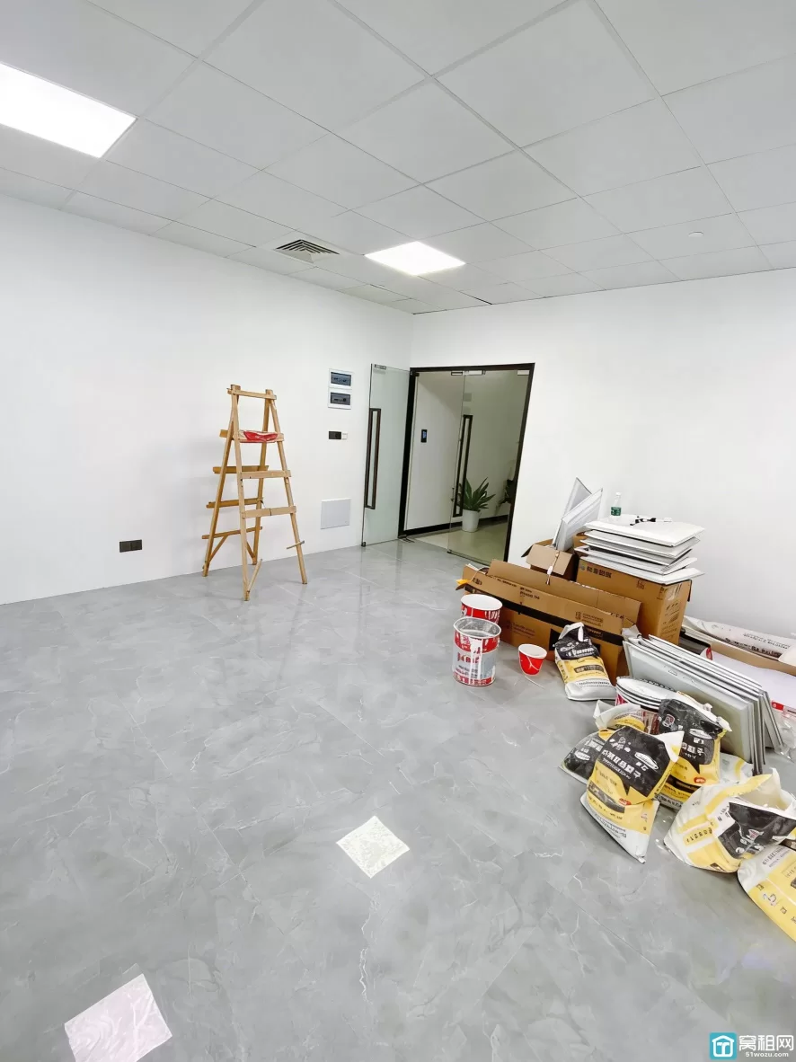 宁波三方大厦附近浙江银行总部大楼130平米办公室出租