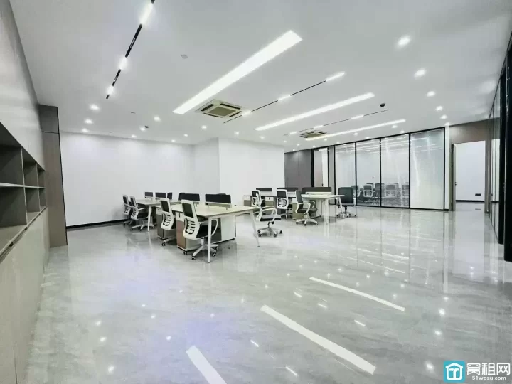 宁波商会B座359平，1.6单价，全新精装，双地铁口