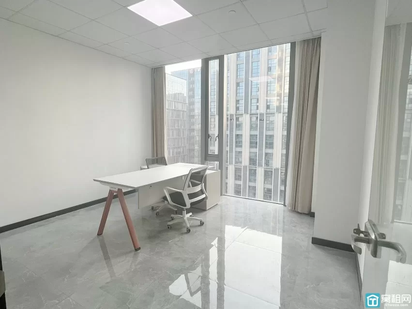 宁波高新区浙商大厦130平 写字楼出租朝西