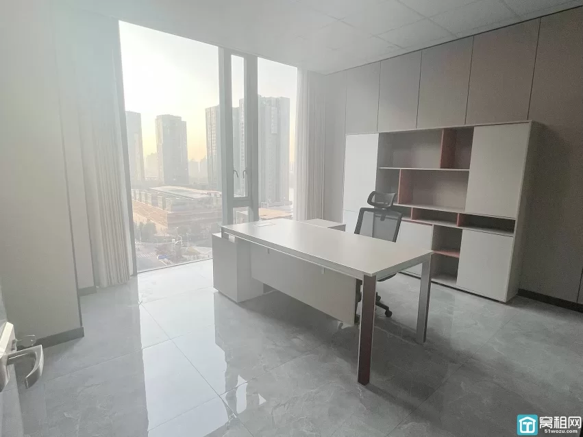 宁波高新区浙商大厦130平 写字楼出租朝西