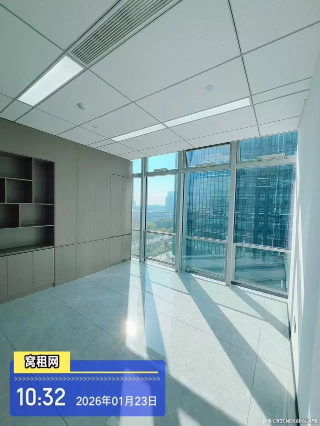 宁波铁建大厦出租105平米精装修办公室租金5300元