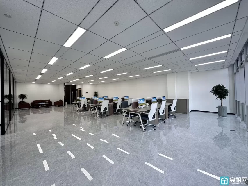 宁波金东大厦隔壁铁建大厦出租356平办公室17700元租金/月