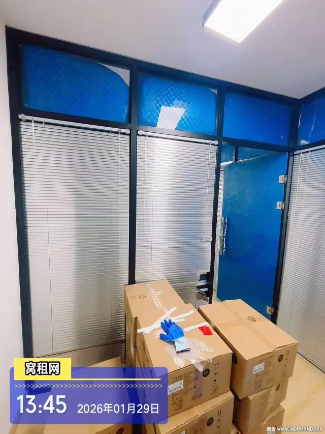 海曙区开明街汇金大厦对面苍水大厦80平米小面积写字楼出租2500元