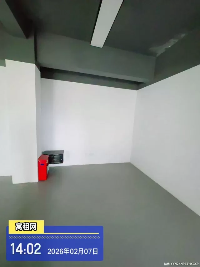 鄞州鄞县大道云裳谷园区96平米办公室3900元/月出租