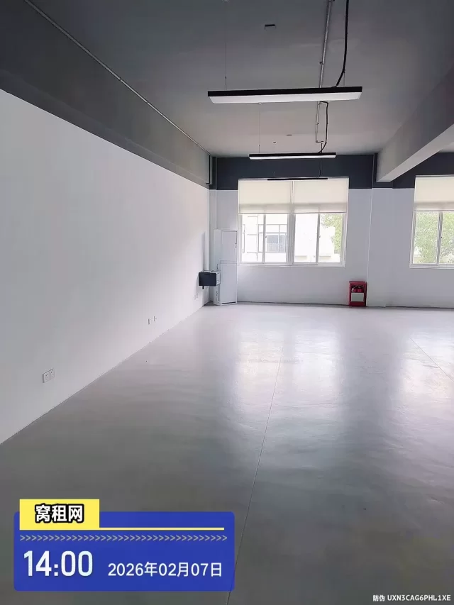 鄞州下应云裳谷科技园区125平米朝南办公室出租租金5000元/月