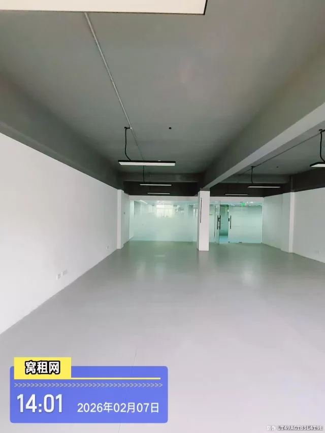 鄞州下应云裳谷科技园区125平米朝南办公室出租租金5000元/月