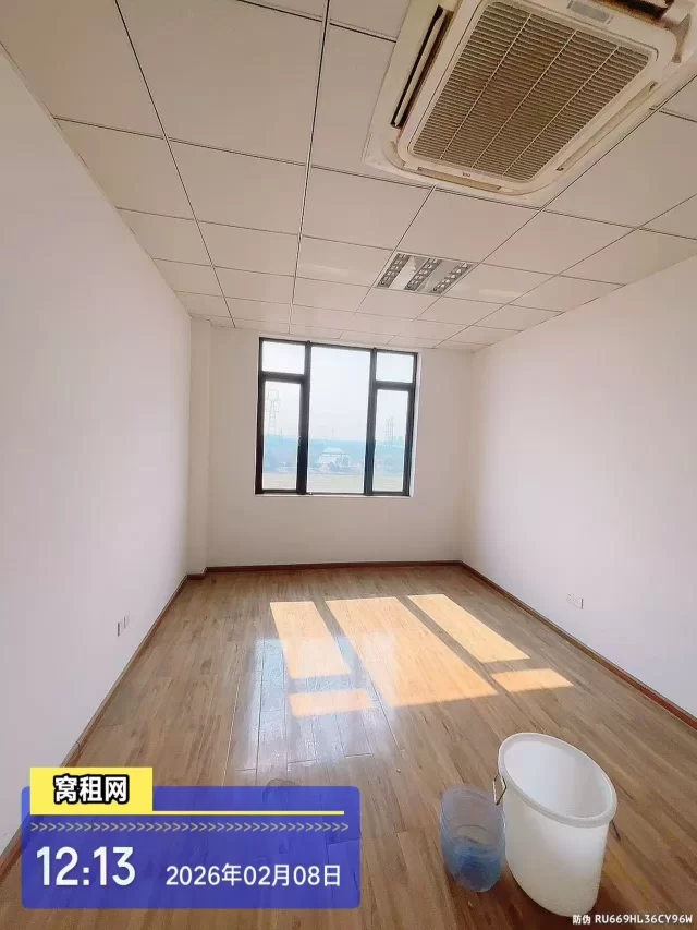 宁波映月江南府对面和悦大厦43平米精装修办公室招租