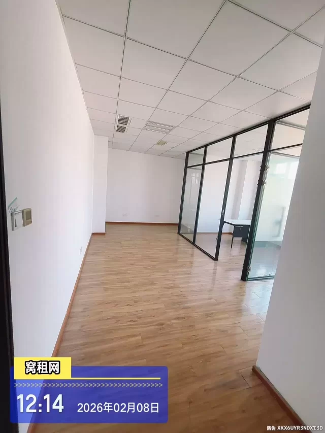 鄞州区福庆南路和悦科技大厦85平米朝南办公室出租4000元/月