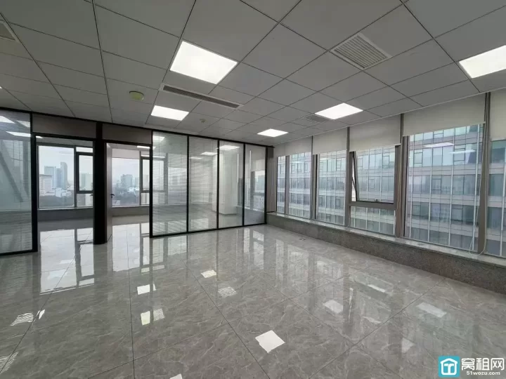 鄞州区城南商务大厦 160平 双面采光特价:1.29元出租