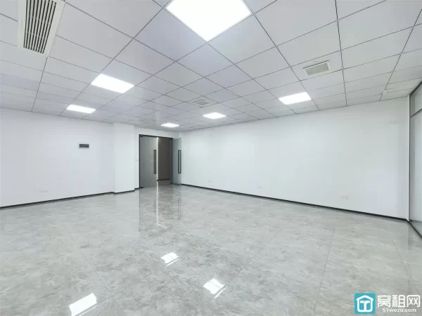 宁波康强电子隔壁中创科技园出租300平米精装1万元一个月