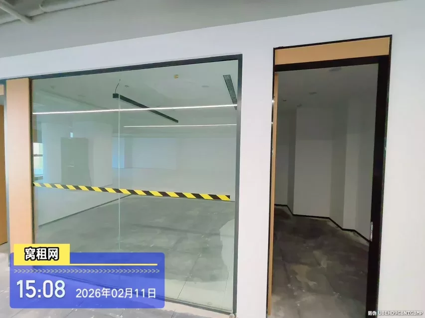 宁波海曙区南门街道甬水桥科创中心大厦353.33平米出租东北朝向