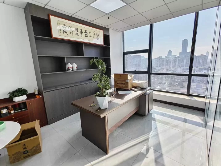 鄞州区汇华大厦朝南两隔间  107平精装修办公室出租