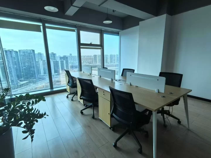 鄞州万达地铁站附近汇亚国际68%得房率写字楼95.89平月租5600元