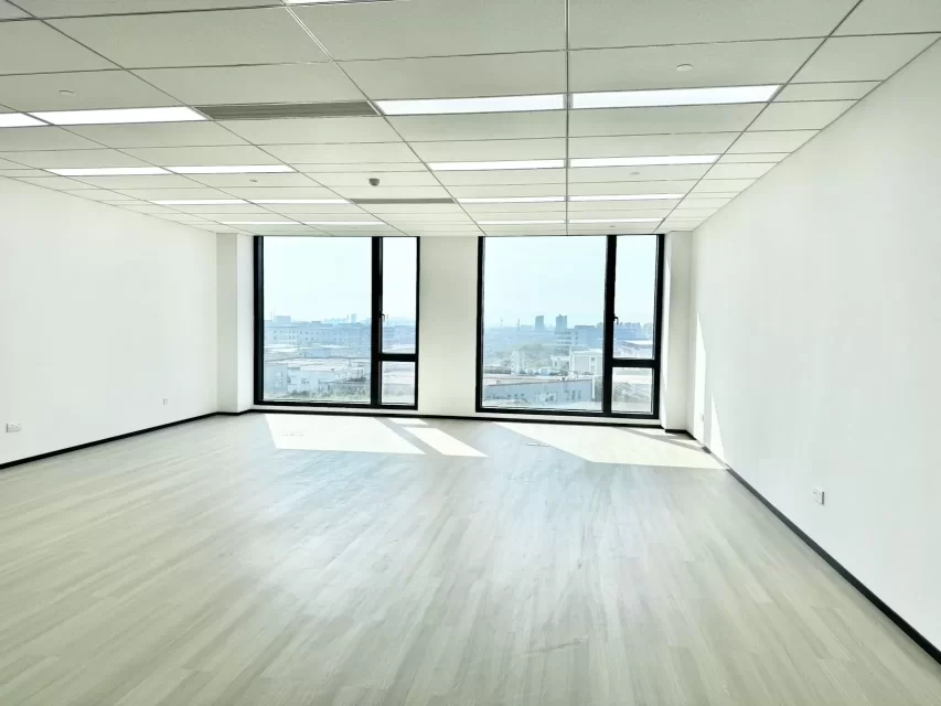 恒凯山河大厦137平米单价1.45元/平/天，6058元/月