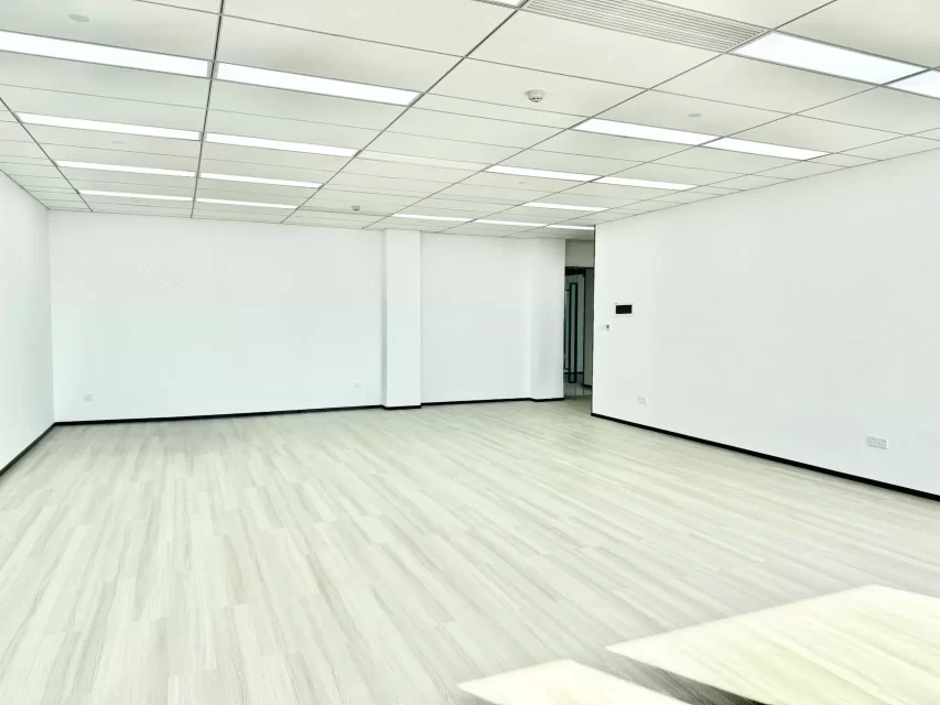 恒凯山河大厦137平米单价1.45元/平/天，6058元/月