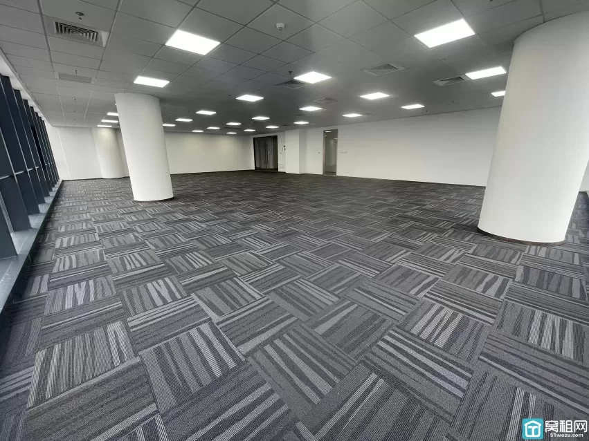 宁波研祥中心面积：316.72平米租金：3.46元/平米/天含税出租